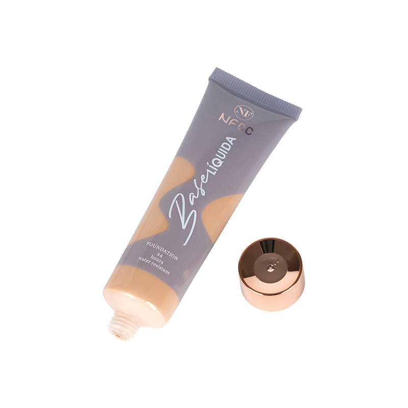 Extended Hydration Coverage Foundation